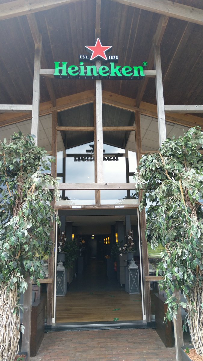 Op de #Hildenberg heeft gekozen voor #heineken als nieuwe leverancier. Daarmee zijn we helemaal klaar voor de komende #hittegolf #Golf #Appelscha #Friesland