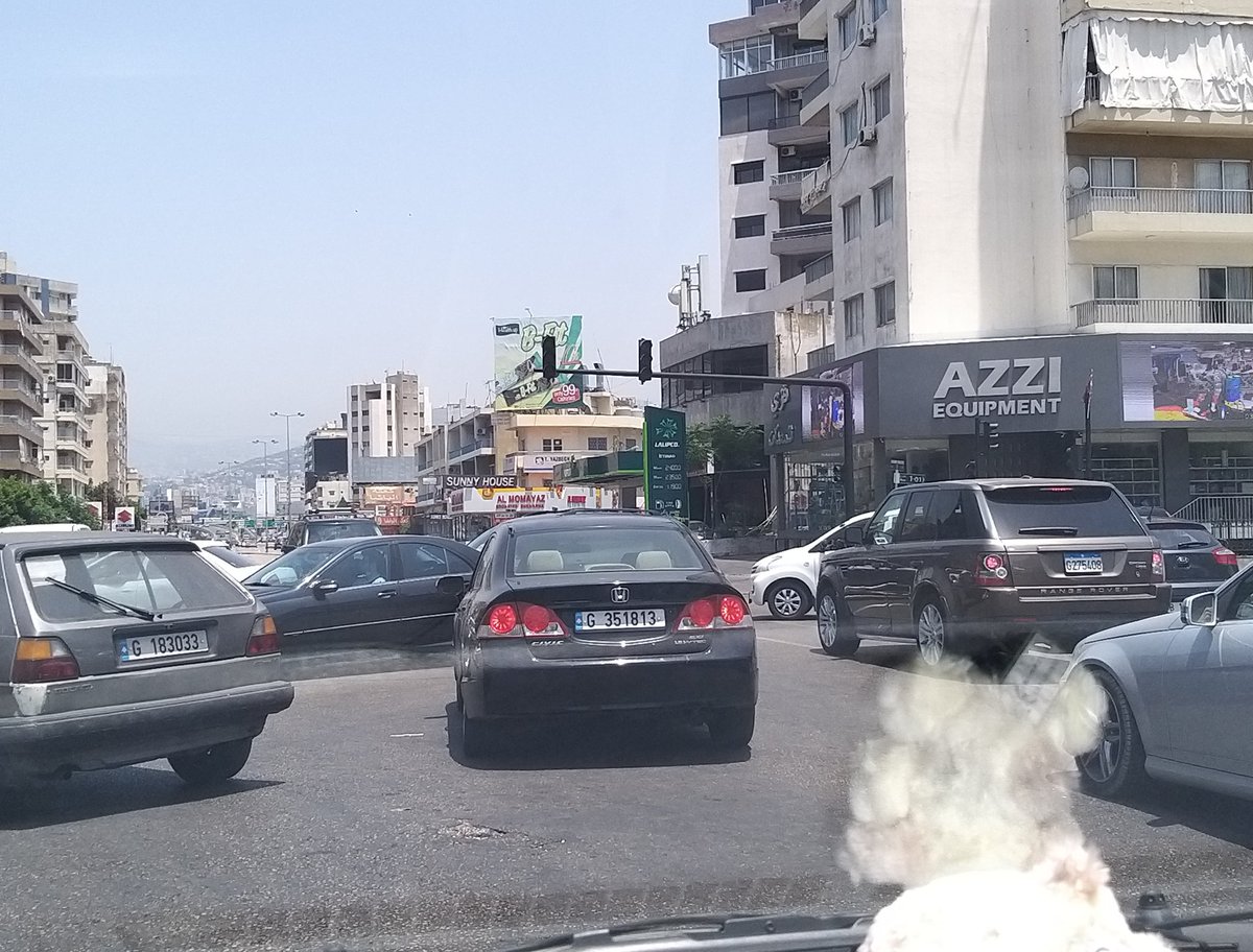 MaryHosry's tweet photo. تعطل الاشارات تسبب بزحمة سير عند تقاطع الاتحاد - الجديدة
@tmclebanon https://t.co/vgfUU6snCW