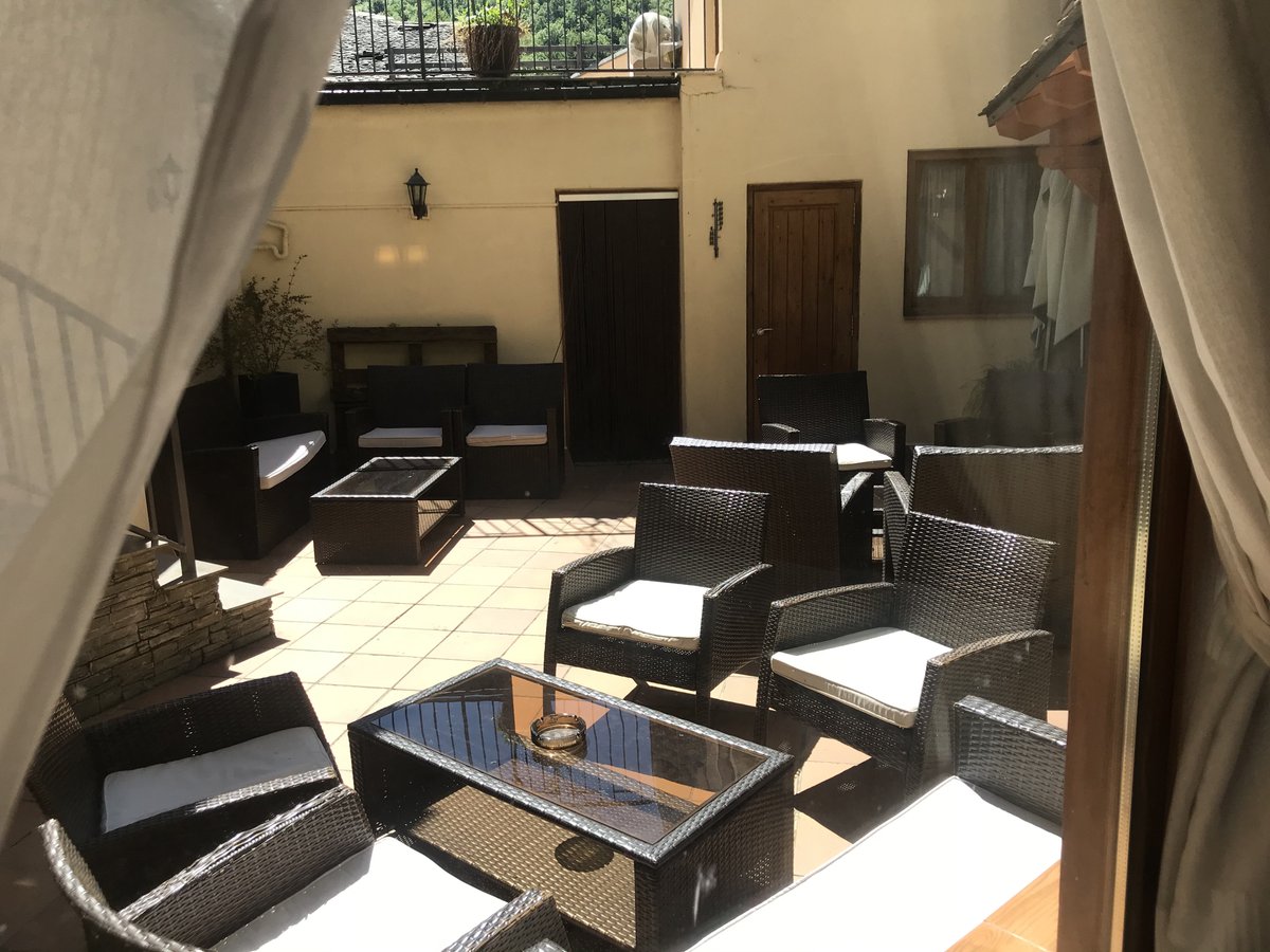 RochHotel's tweet photo. Ja tornem a està en marxa a Roch Hotel ,1er dia explendit dels molts que vindran aquest estiu, us ho perdreu? Pujeu a gaudir del Pallars i feu de Roch hotel el vostre punt de partida. Us esperem !reserves https://t.co/9lYhlUFMPg,
e-mail: info@rochhotel.com
📞973621759 ò 616490305 https://t.co/vBvZXwvT5M