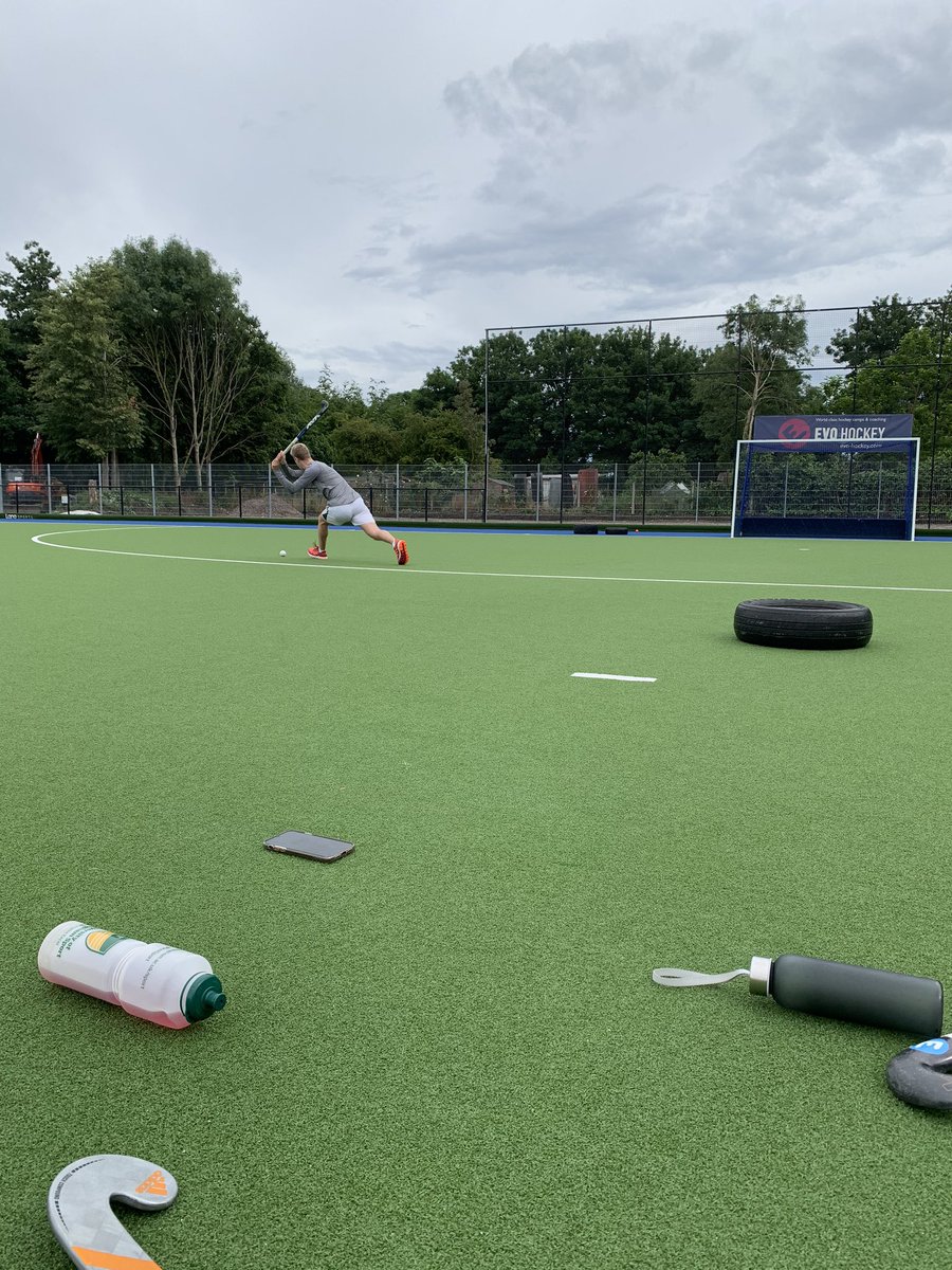 Sally Sime tweet media