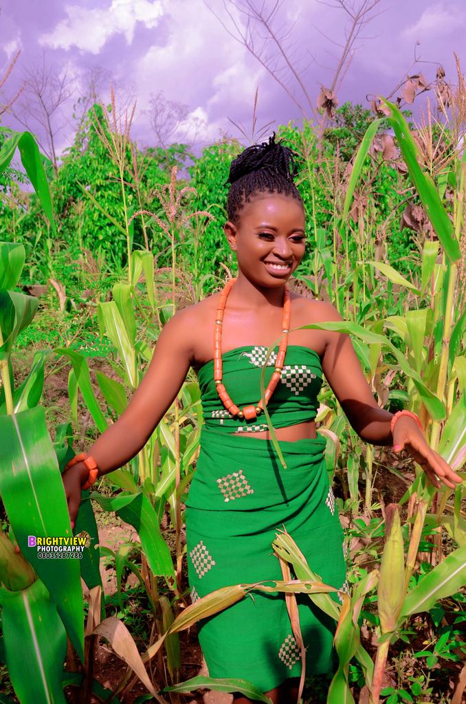 SamuelM47942702's tweet photo. Happy birthday to me
Yes....The land green and I shall grow and  flourish in it https://t.co/rNelo1YqYp
