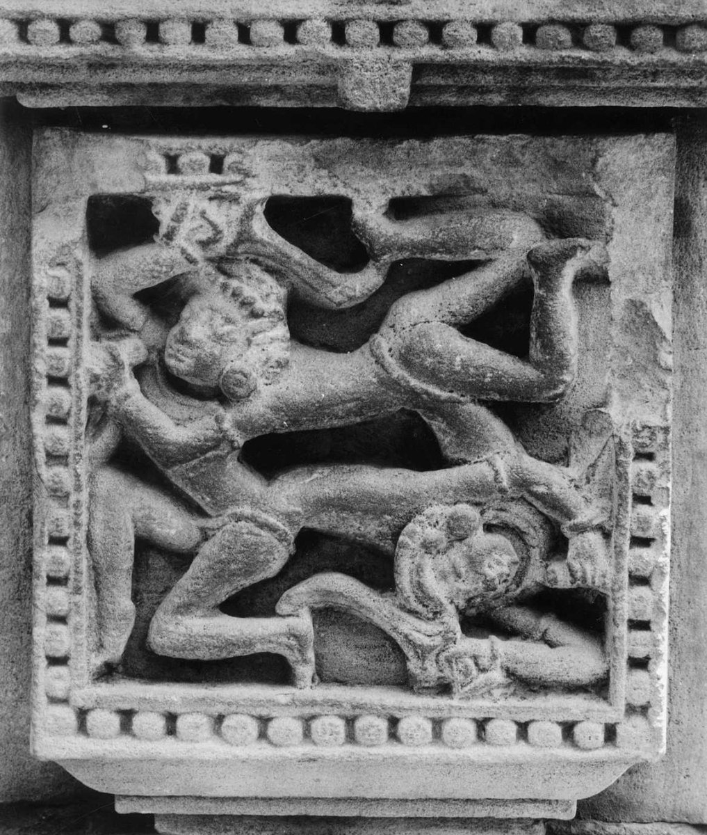 vmistweet's tweet photo. #Acrobatic chain (#Yoga) , #Muktesvara #temple, #Bhubaneswara, #Odisha, #India, c. 975/76 CE, #Patron: Bhimratha? Yayati?, stone. #Photo: #AIISCAA, #AIIS #Center for #Art and #Archaeology view the collection on the Virtual Museum of Images and Sounds https://t.co/5yJXGC1Klm https://t.co/oCpx81Umtv