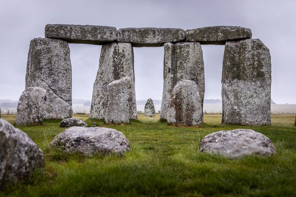 EnglishHeritage's tweet image. It was a summer solstice with a difference – and not much sun – this year! 🌧

We can't wait to welcome you all back to Stonehenge for this special occasion next year.