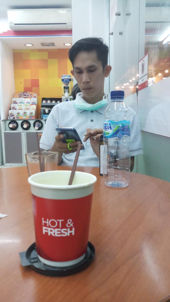 Sponsor andalan  <a href="/alf__akmal/">alf..</a>  ...