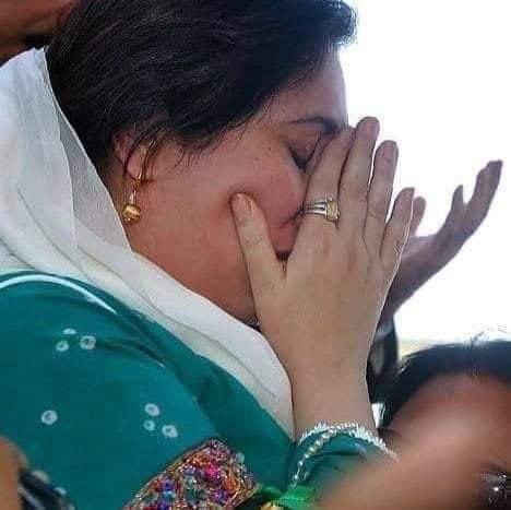 Happy birthday 67th Mohterma Benazir Bhutto 