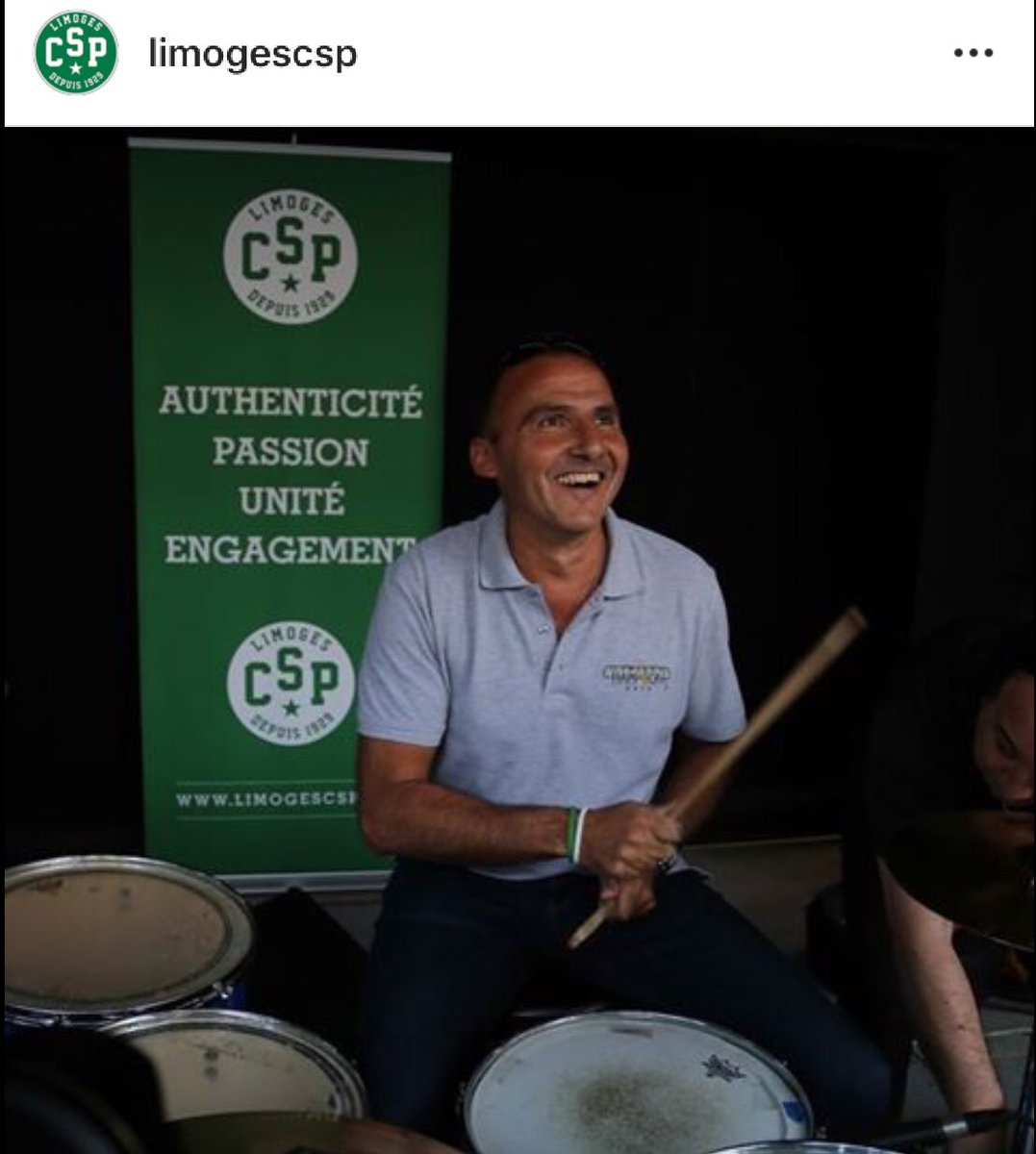 Steph_M87's tweet photo. De toutes les photos publiées par le @limogescsp sur le 20 Juin 2015, sans aucun doute ma préférée ! #ensemble #CSP2015 https://t.co/mrccTfNw0D