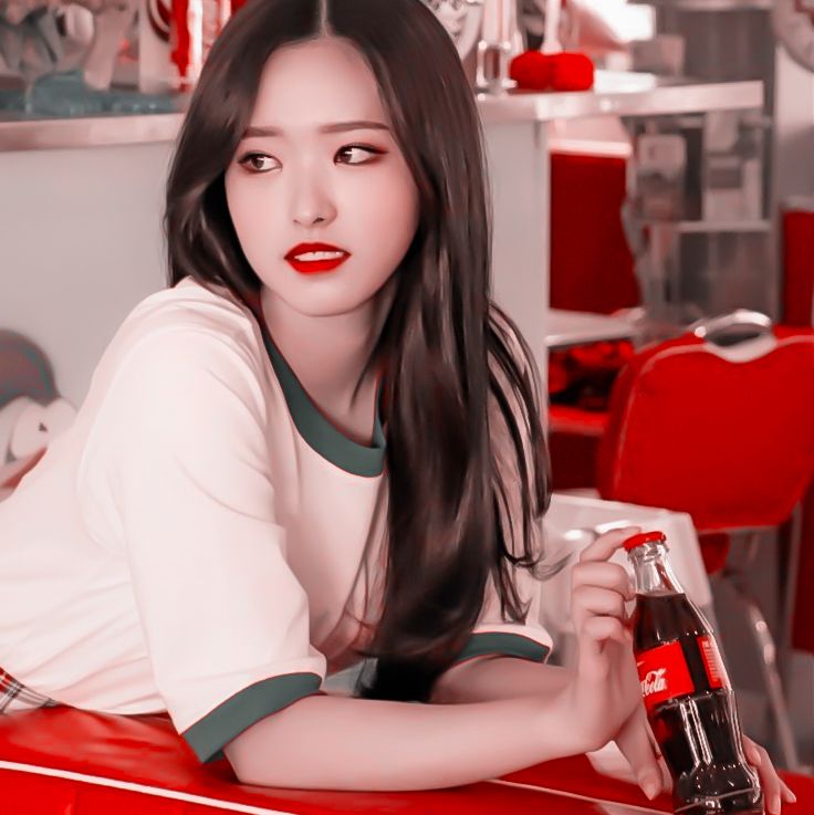HEXGXRL's tweet photo. #NewProfilePic

Edit by: @CHXESOLLIE 
Canal: 𝕻𝗿𝗶𝗻𝗰𝗲𝘀𝗼 𝕰𝗱𝗶𝘁𝘀 🤠
https://t.co/2lMQsObDsr https://t.co/lwE4MRvLCk