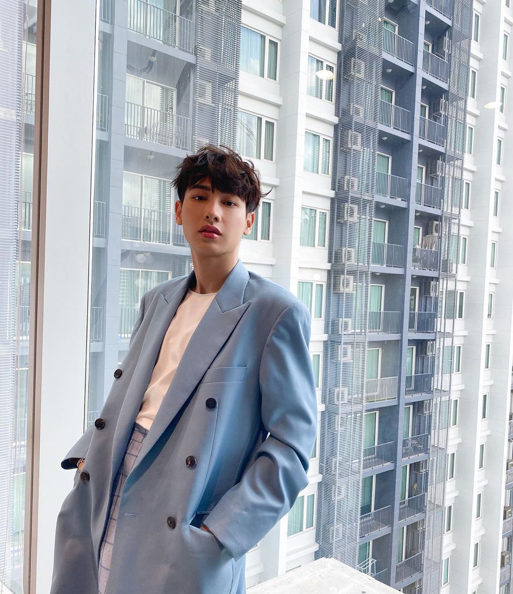 giving us the ceo vibes—  #gunatthaphan