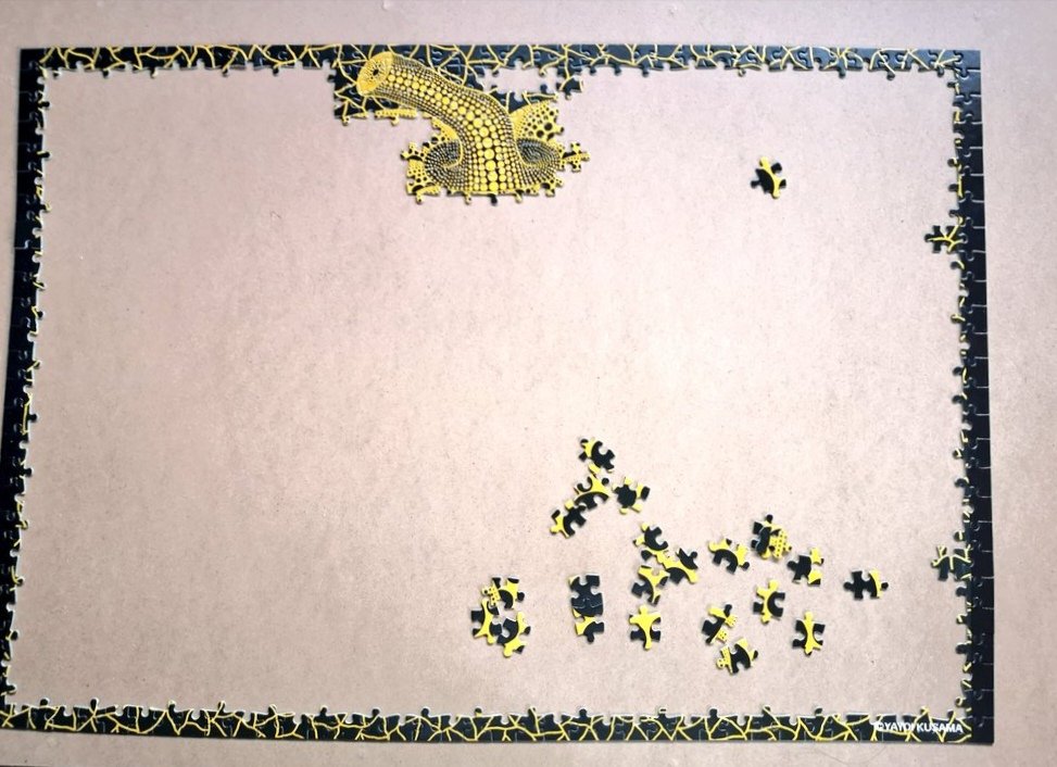 草間彌生さん パンプキン カボチャ パズル1000ピース 完成品 フレーム