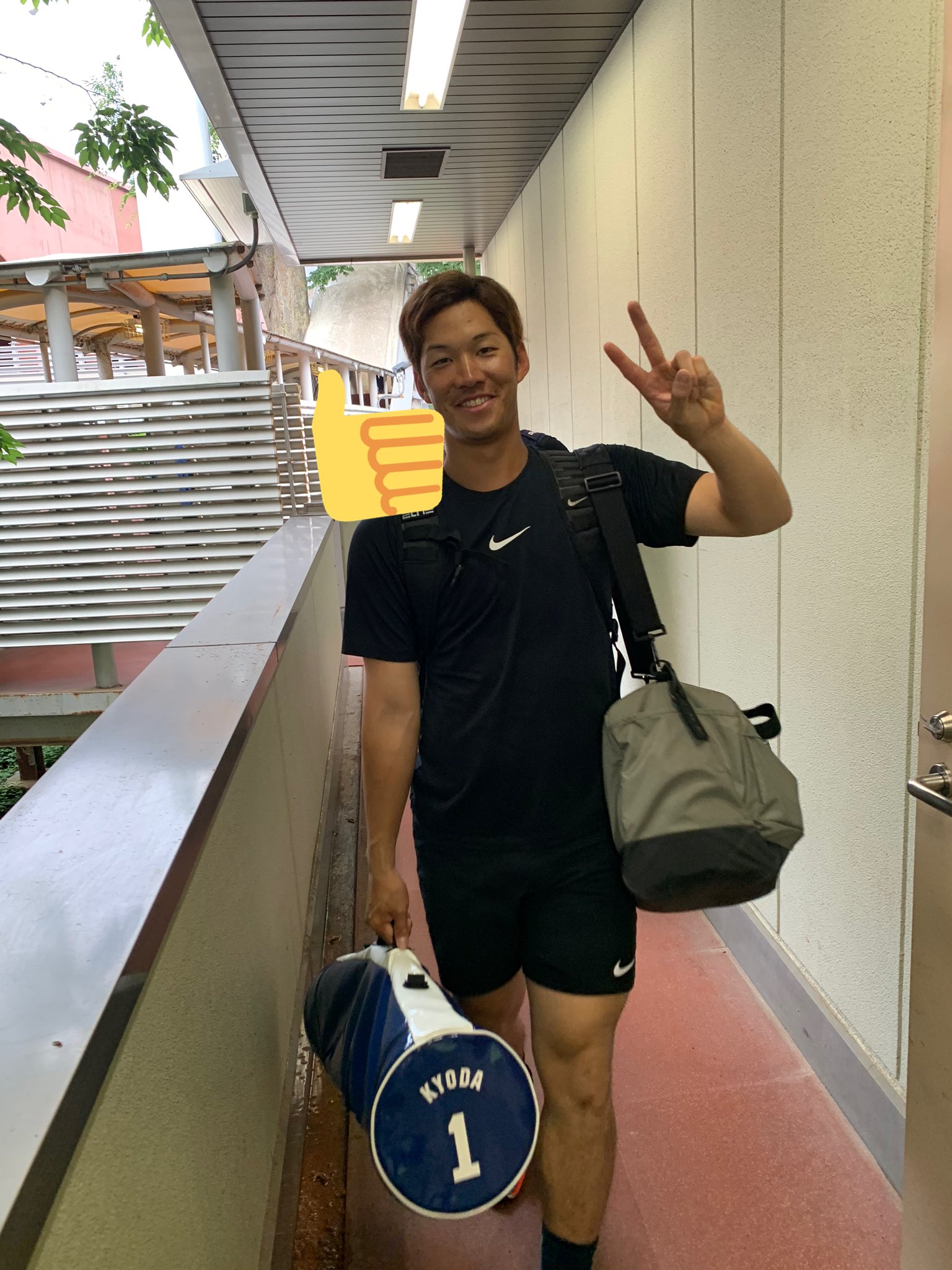 中日・又吉克樹投手、京田陽太&梅津晃大&木下拓哉&武田健吾の写真を投稿する