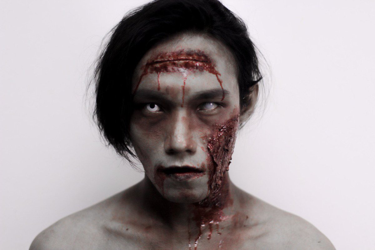 aswatlala2's tweet image. Makeup effect photography 📸
New mood in editing 🔥

Photo by: @Ezwn_ 

#makeupeffect #horror #makeup #potrait #Photoshoot #photooftheday #PhotographyIsArt #photography #lightroom #kualalumpur #canonphotography #seram #shootremember #anaksulongempire