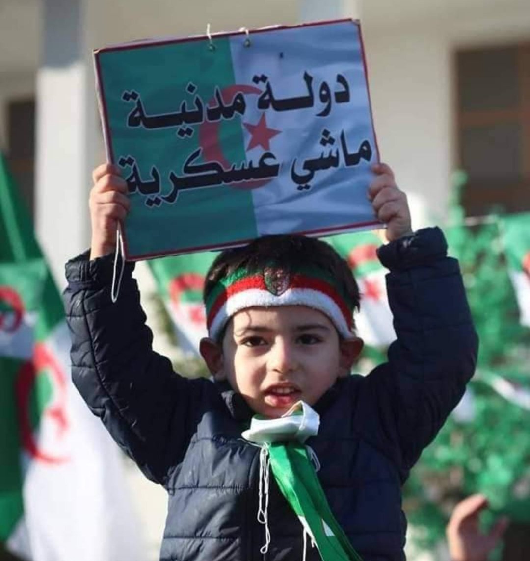 kingman20142019's tweet photo. #دولة_مدنية_ماشي_عسكرية
#لن_نستسلم_ولن_نركع
#حراك_مستمر
#استقلال
#واقمعونا_جموعا_فلا_خنوعا

#تبون_المزور_جابوه_العسكر

#ALGÉRIE_NOUVELLE_DICTATURE_MILITAIRE
ILS ONT UN SEUL ENNEMI...#LE_PEUPLE 

#République_Algérienne_du_Kidnapping_Répression_Arrestation_Et_Intimidation_Du_Peuple https://t.co/GDTPjwO1Kc