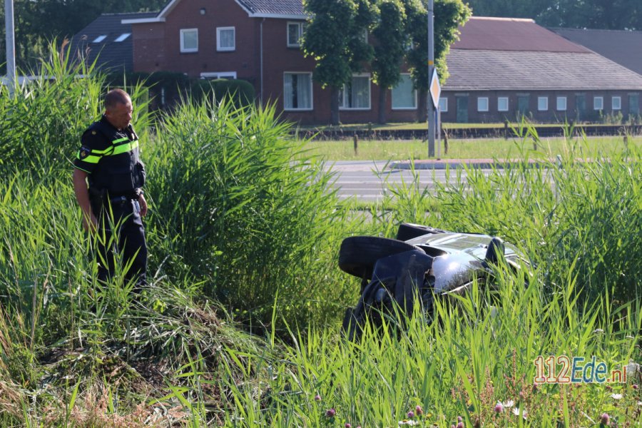 Automobilist aangehouden na eenzijdig ongeval #DeKlomp. 112Ede.