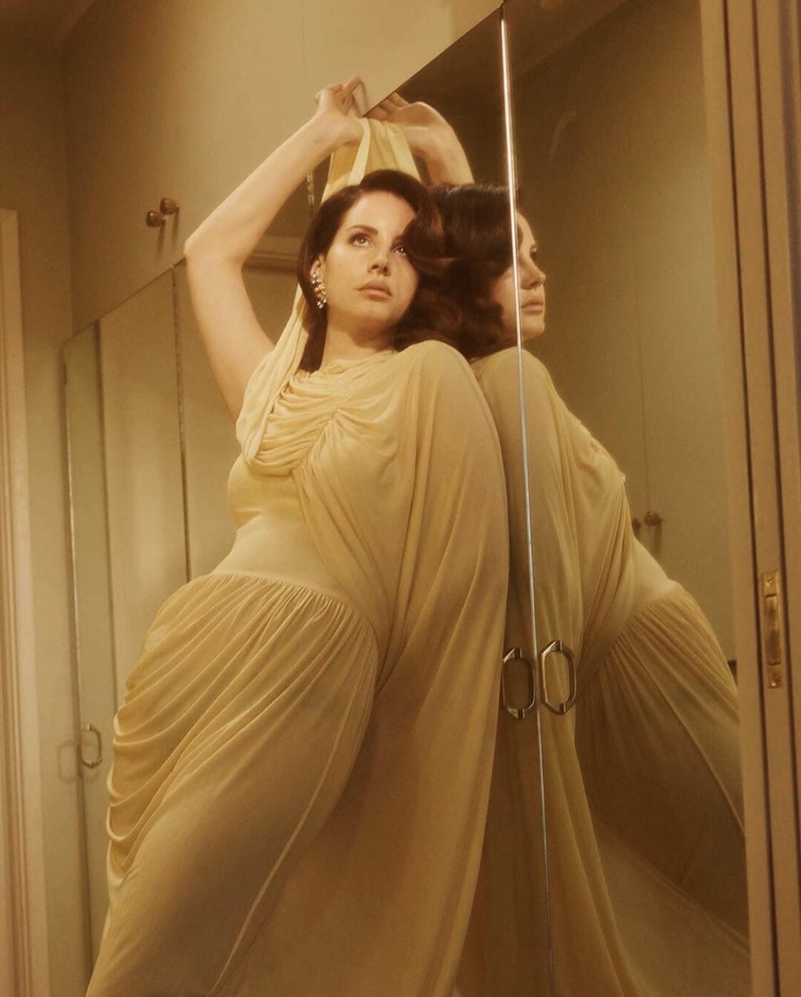 Happy birthday lana Del Rey ily lots 