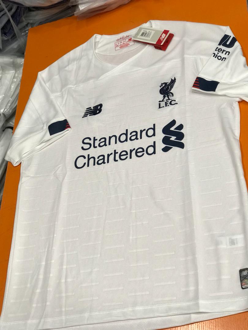 olamide035's tweet photo. Good morning fam, 
Do you need a Quality Jersey, Tracksuit and Customize @ affordable price, send us a DM @JGuardain or 📞 08148382761 Delivery Nationwide. Kindly RT our customer might be on your timeline ❤️ https://t.co/PSyaSDfPr1