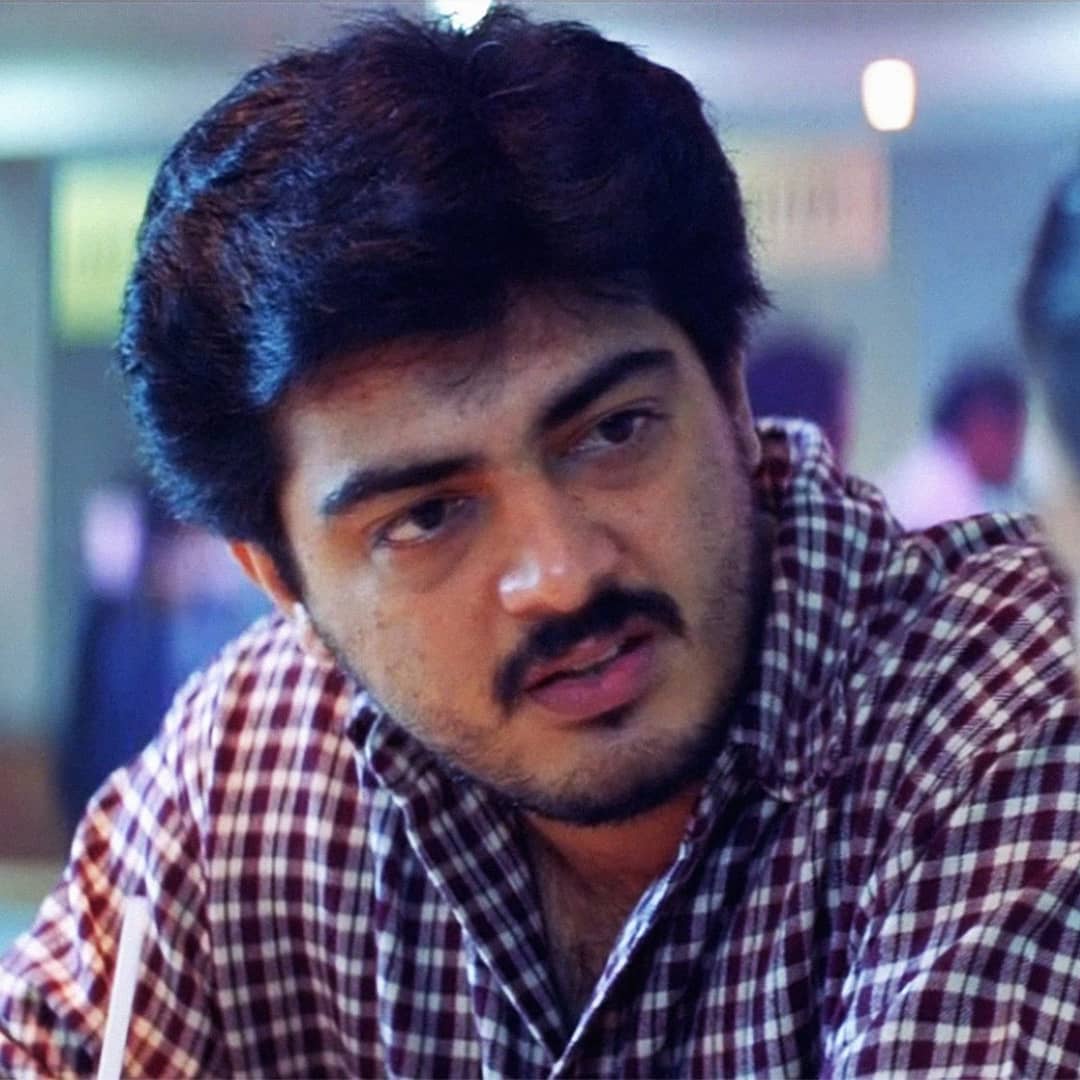 ElangoThala18's tweet photo. @Melba_Magthalin இல்லை இல்லை சொல்ல ஒரு கணம் போதும் என்ன சொல்ல போகிறாய்😍😍 #Valimai #ValimaiDiwali #ThalaAjith #ValimaiFirstLook #ValimaiLook https://t.co/2mW01sCFun