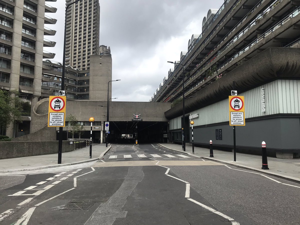 Beech Street has been closed to non-electric vehicles, with complementary closures in the area forming the basis of a low traffic neighbourhood at the boundary with  @IslingtonBC