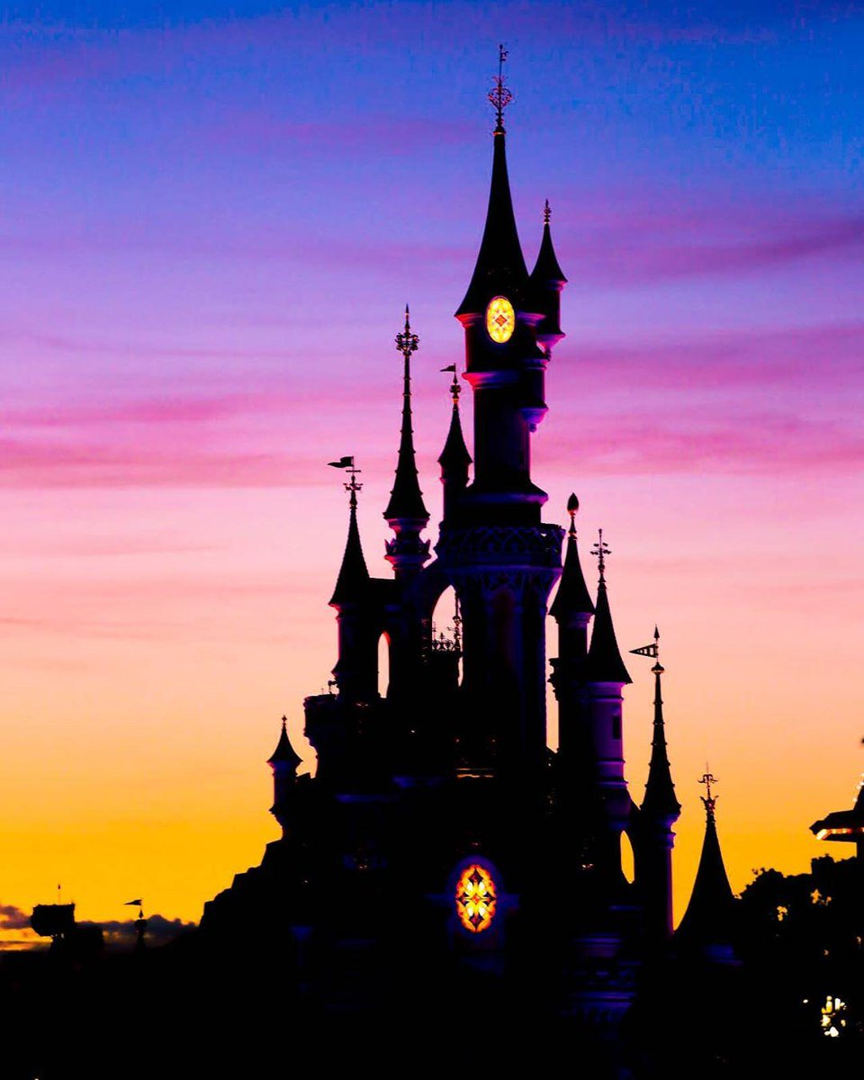 Disneyland Paris En Sleeping Beauty Castle Captured By Raconte Moi Disneyland Check Out More Magical Snaps From Our Guests On Our Official Instagram Account T Co Guh2556xlh T Co J2iupqnsjd