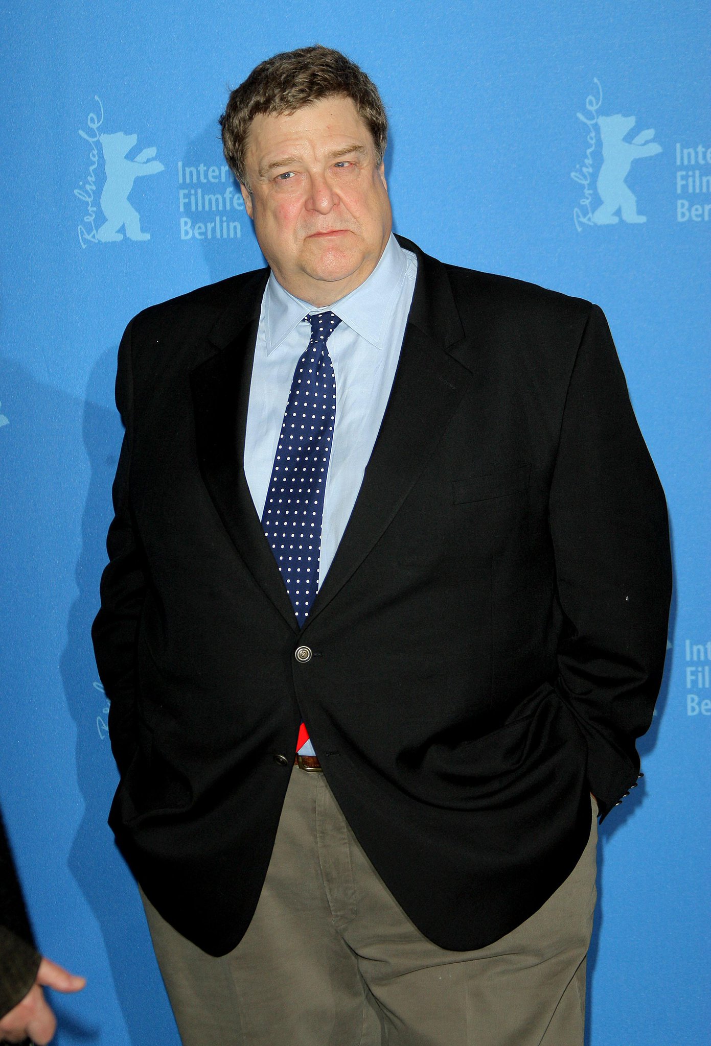 Happy Birthday to the Mayor of Convince. Represent from Missouri of the US and UN.  John Goodman. 