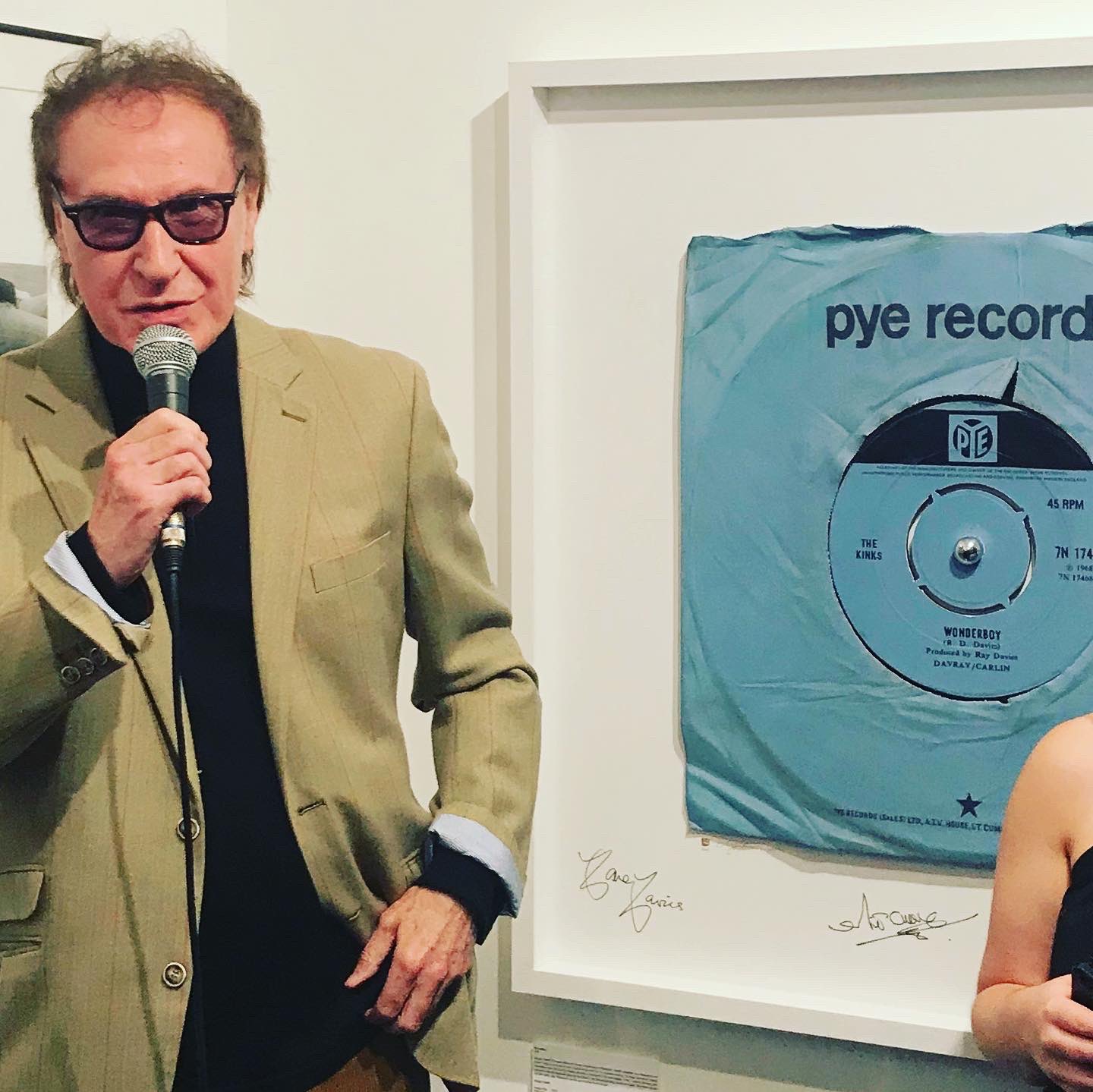 Happy Birthday to Ray Davies born this day in 1944 