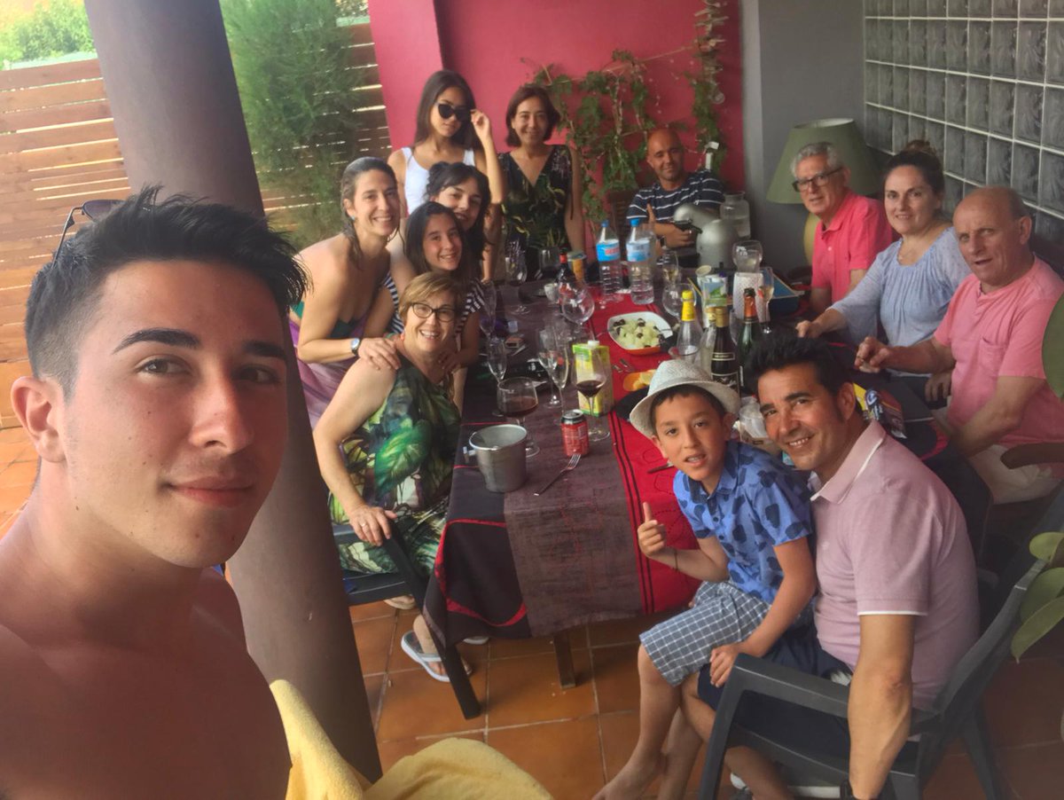 mrcfuentes_'s tweet photo. Felicidad https://t.co/EyApDNaCT3