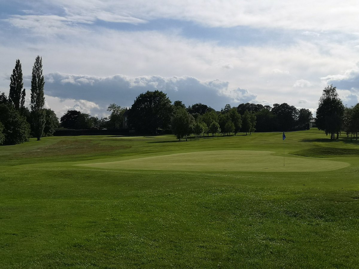 LightcliffeGC's tweet image. A stunning forecast for the next week ☀️

Course in great shape ✅

1️⃣8️⃣ Holes £20
9️⃣ Holes £13

Sunday booking available ✅

Online booking ➡️ brsgolf.com/lightcliffe/vi…

#LightcliffeGolfClub