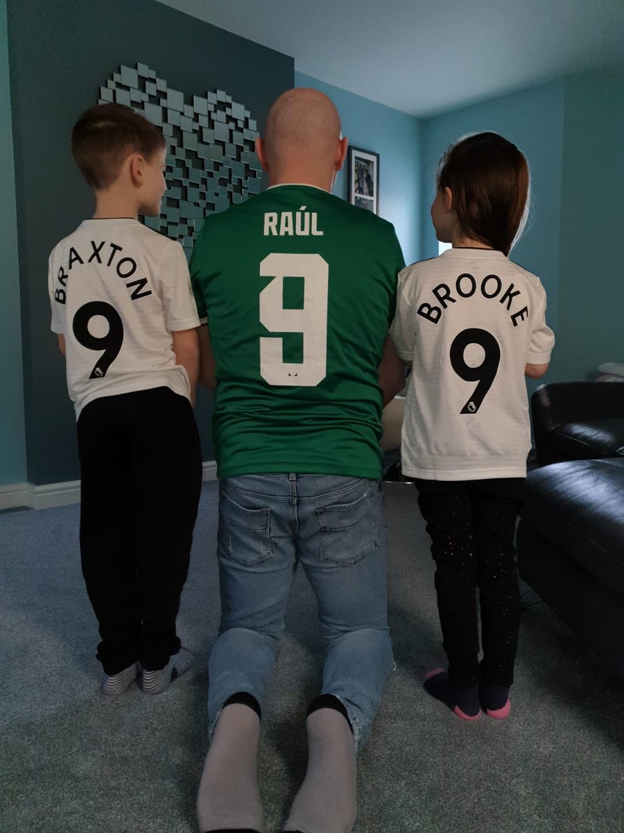 sadekeable85's tweet photo. @CrazyDad2 @Keable_9 Happy Father’s Day to the world best. My Dad and theirs. Love you both xxx https://t.co/6Fu77n6F29