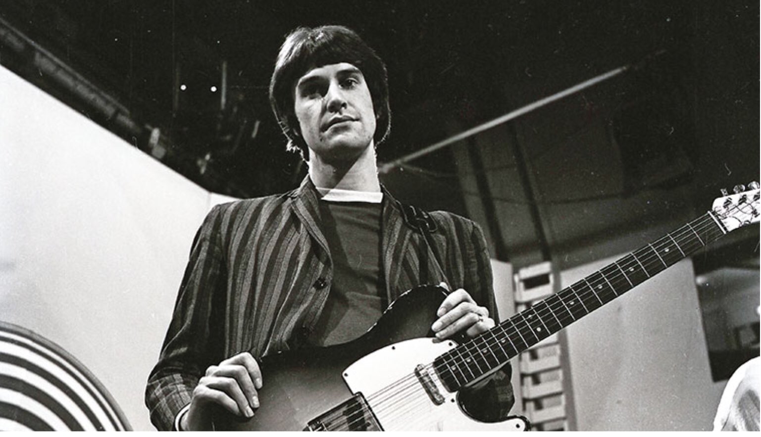 Happy 76th birthday to the legend that is Ray Davies , as songwriters go he is up there with the best    