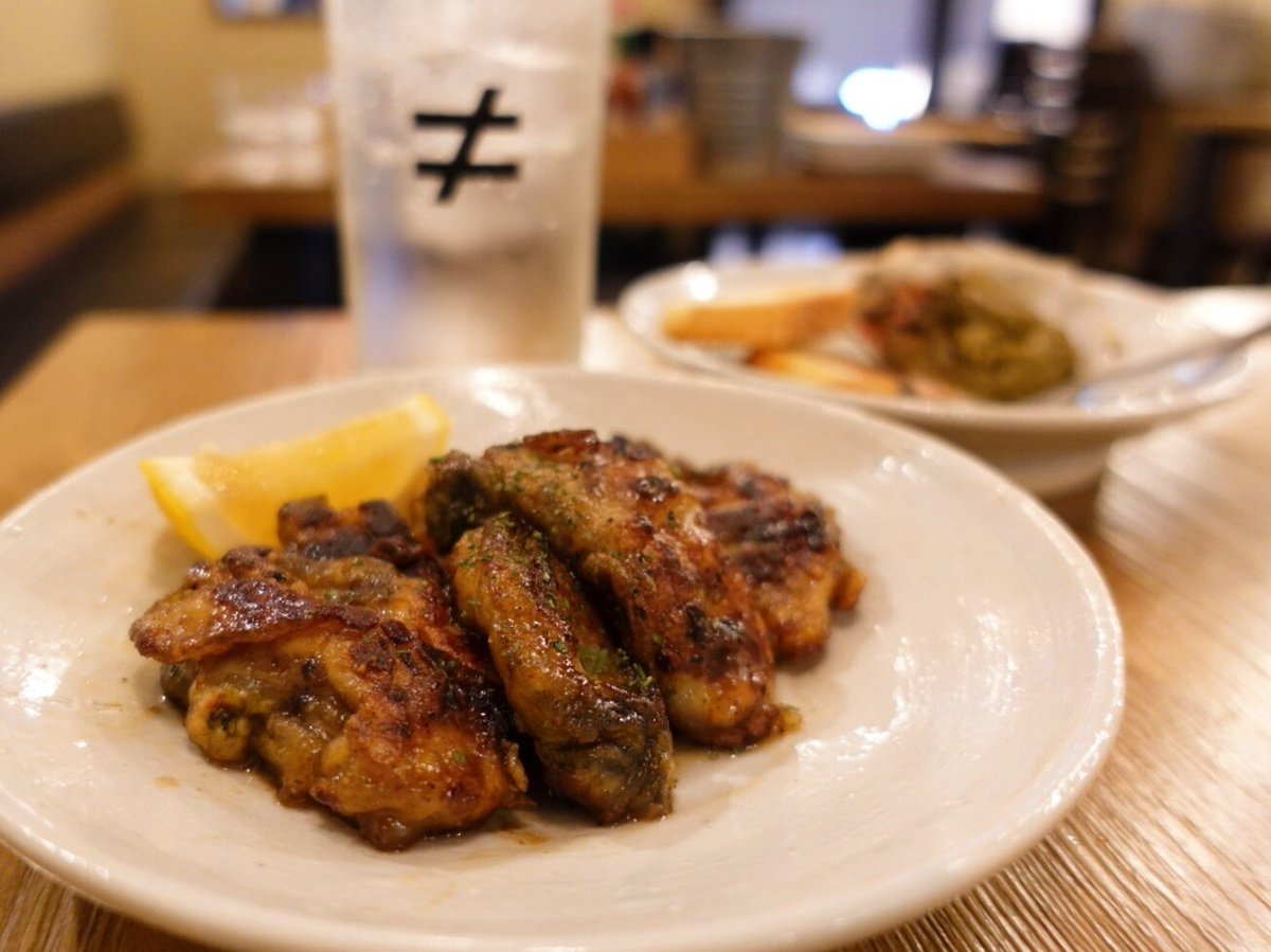 けんけん 大阪グルメ در توییتر 心斎橋のおしゃれ居酒屋 イザカヤキツネ が良かった 牡蠣味噌や牡蠣のバター醤油焼きなどお酒泥棒な一品がズラリ おしゃれなフルーツ酎ハイやクラフトジンなどお酒の種類も多いし大満足 使い勝手が良いし 心斎橋で飲む時は けんけん 大阪グルメ در توییتر 心斎橋のおしゃれ居酒屋 イザカヤキツネ が良かった 牡蠣味噌や牡蠣のバター醤油焼きなどお酒泥棒な一品がズラリ おしゃれなフルーツ酎ハイやクラフトジンなどお酒の種類も多いし大満足 使い勝手が良いし 心斎橋で飲む時は