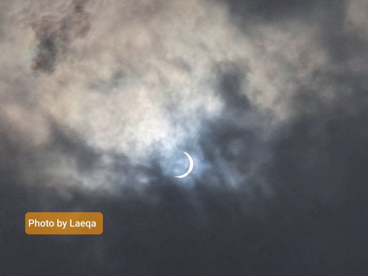 Finally managed to see and capture the  Solar eclipse in Delhi while clouds kept playing hide and seek #SolarEclipsejune2020 #celestialring #solareclipse #SolarEclipseInIndia #Solareclipsedelhi #21stJune2020 #HIDEandSEEK #clouds