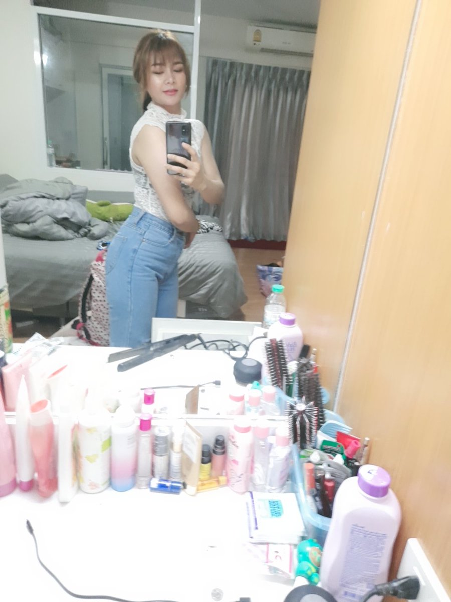 Thitima02557134's tweet photo. ของมันอร่อยไม่ต้องอ่อยก้อน่ากิน https://t.co/cGC3IBiMrx