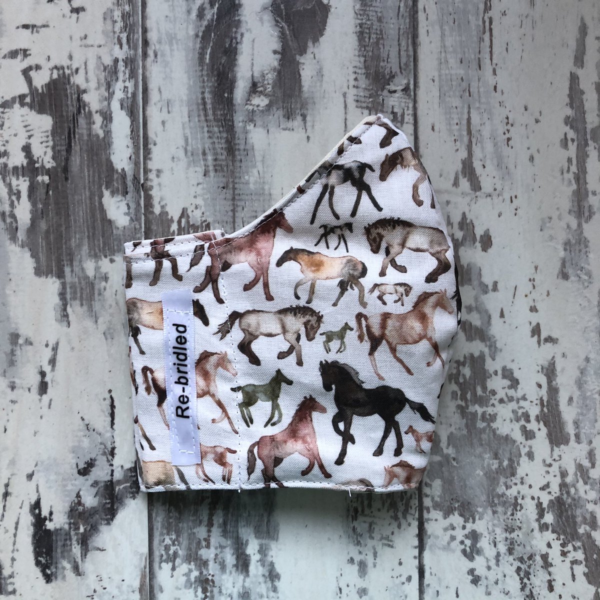 Rebridled's tweet photo. Horse style face masks

https://t.co/0CE01Y1rHQ

https://t.co/93FDZoZj36 

#EquineHour  #horsechathour  #equestriangifts  #TweetMaster #horsebloggers #StyleReins #horseandhoof #totallyhorseandpony #ponyhour https://t.co/fu5V3JUdEN