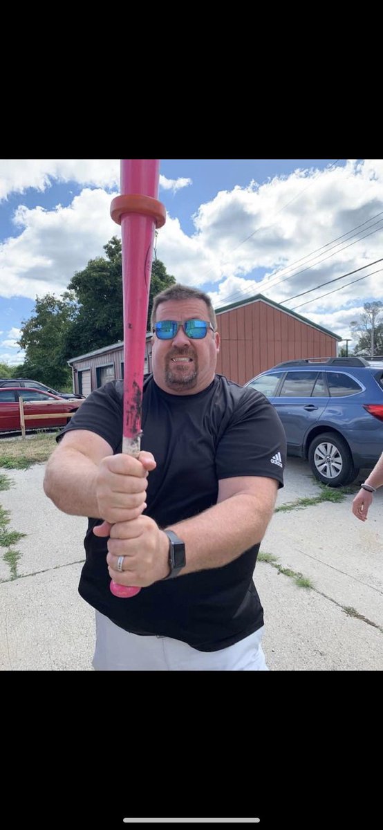 BatcherJustin's tweet image. Happy Fathers Day to the best dad out there. This day is more than deserved and I wish we could do more to celebrate. I would not be where I am today without you and I can not wait to see what the rest of this big year has in store for us. I love you dad! ❤️