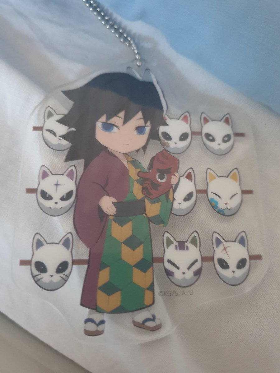 굿즈 처분 tweet media