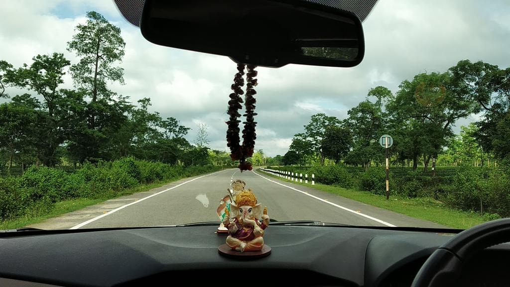 And the drive up to my New "Thikana"  #mynortheastclix  #assam #Drive  #NorthEast  #everydayNEIndia  #photographer