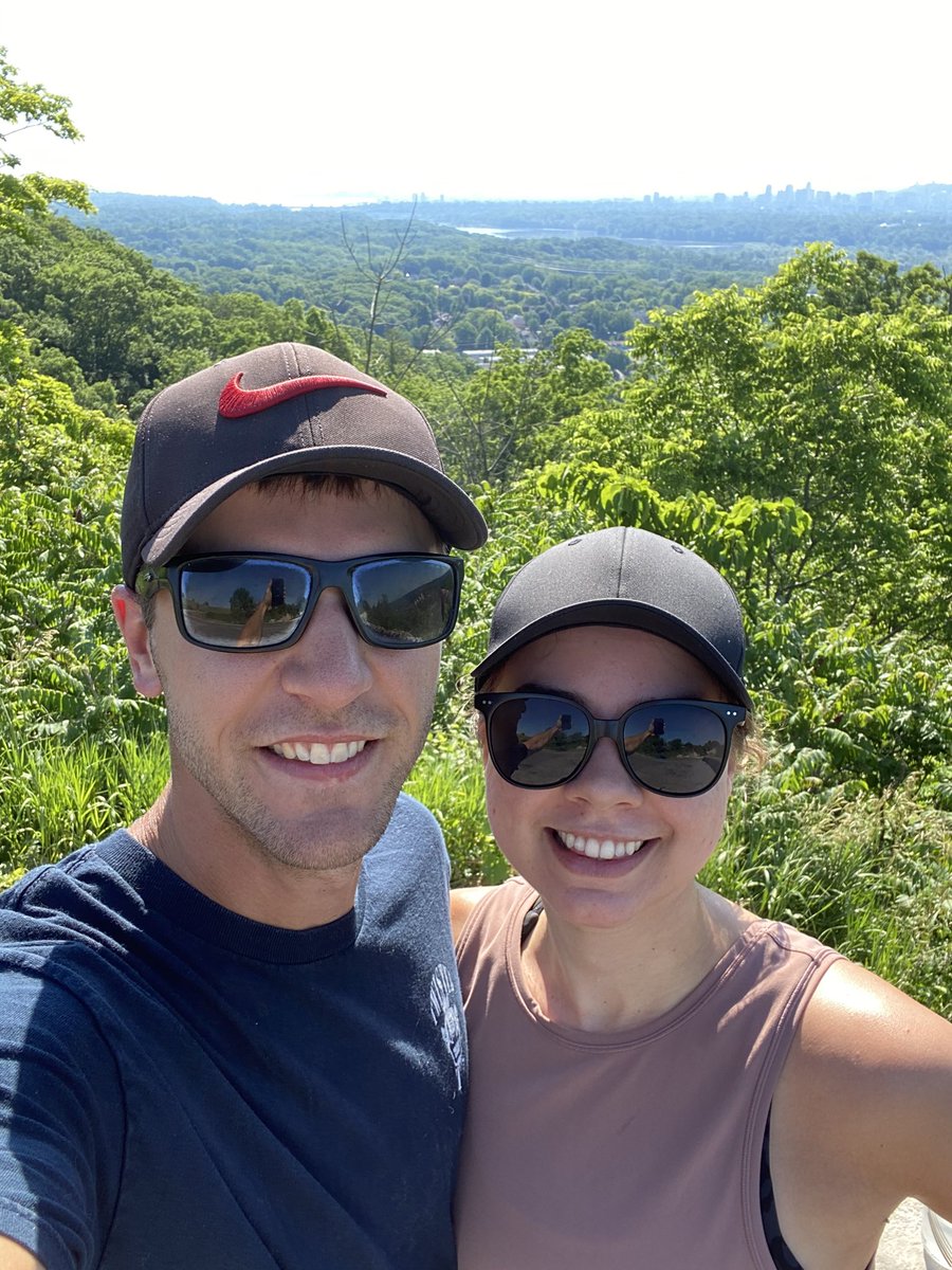 BoesveldLuke's tweet photo. Instead of our usual #doitfordads walk/run to raise funds for prostate cancer research, the Boesveld family decided to each complete our own 5km walk in memory of my dad, so here we are at the top of Sydenham! https://t.co/wSl108Lsyq