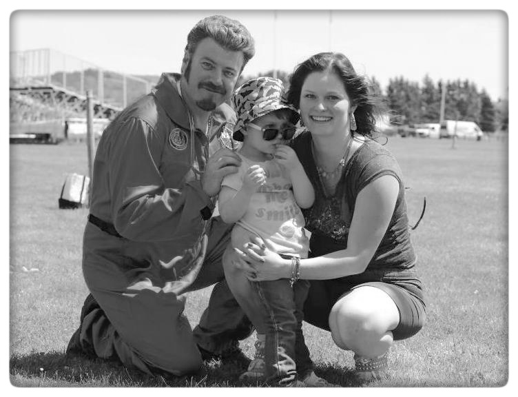 Happy Father's Day to all the dads, gramdads, fur-dads and the guys helping kids for to be better! ❤️