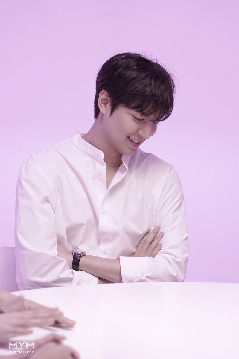 TeamLeeMinHo's tweet photo. Happiest Birthday! 

#Happy34thminhoday
#이민호생일축하해 https://t.co/jIJUxk3fDo