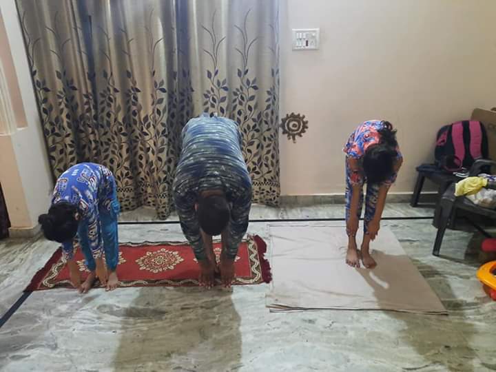 KakautCsc's tweet photo. करोगे योग रहोगे निरोग।
     CSC VLE 
                 KAKAUT 
        KAITHAL HARYANA
#CSCPeYoga
#cscyogaday 
@KaithalCsc @cscsocietyktl @imVaseemAhmed   @BhupeshAhluwal2 @cscharyana @CSCegov_ @parveendhm @Prabhjotsidhu85 @ashi_apple https://t.co/2AFlvBvDEc