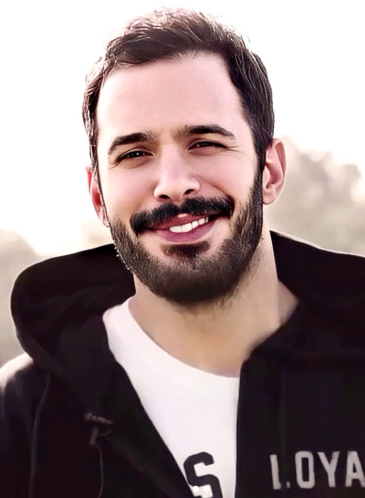  #barişarduç as your boyfriend : thread < i made this for fun