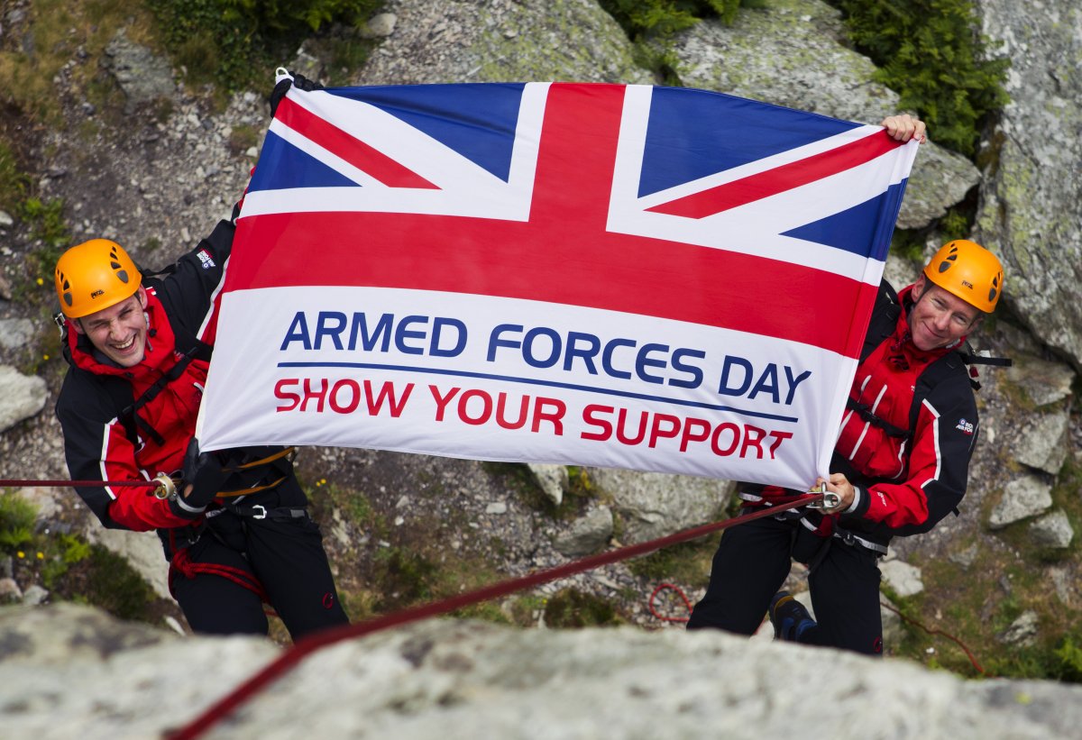 Although public events arranged for #ArmedForcesWeek have been cancelled due to the ongoing coronavirus pandemic residents are being asked to take time to remember those who serve their country. bit.ly/2Ck2i9Z