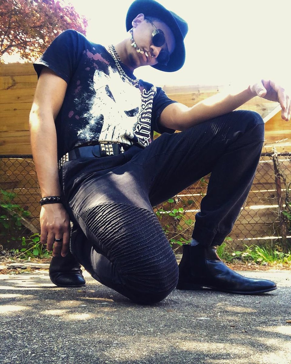 punkblackdotcom's tweet photo. Its national black goth appreciation day🖤
We just wanted to show love to you and yours! Give all these people some 🖤🖤🖤
@danibyashes @NollieJGnarly
@1shinobi @ALLHAILHEROINE
#punkblack #blackgothappreciationday https://t.co/GlAFF1kVaN