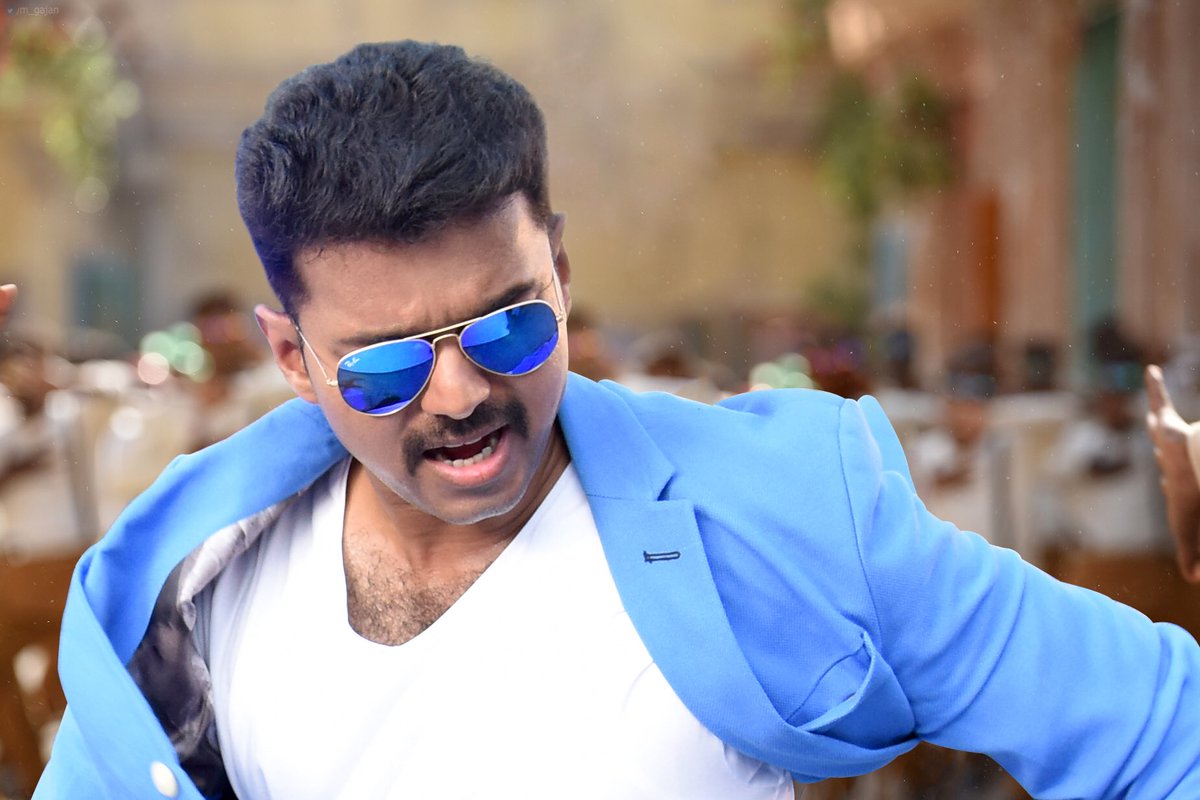 GoatMovie2024's tweet photo. #HBDTHALAPATHYVijay
#Master @actorvijay https://t.co/PnLL75GhOC