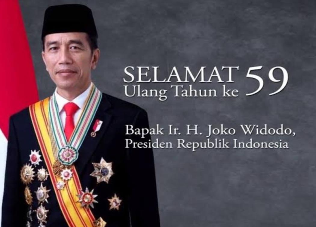 puteralengkong's tweet photo. Selamat bertambah usia Pakde Jokowi @jokowi, sehat dan diridhoi senantiasa dalam setiap kerja dan langkahnya 😇🙏 https://t.co/uonmDlpvzH