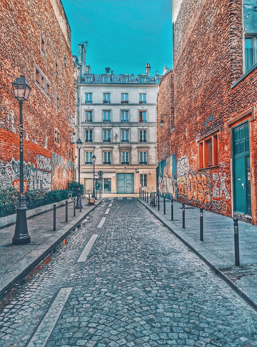 Paris est le street art 🎨 🗼 !
#FeteDeLaMusique #bonnefetepapa #StreetArt #streetwear #urbanphotography #graffiti #GraffArt #photographer #photoshoot #beautiful #beauty #landscape #architecture #picoftheday #view