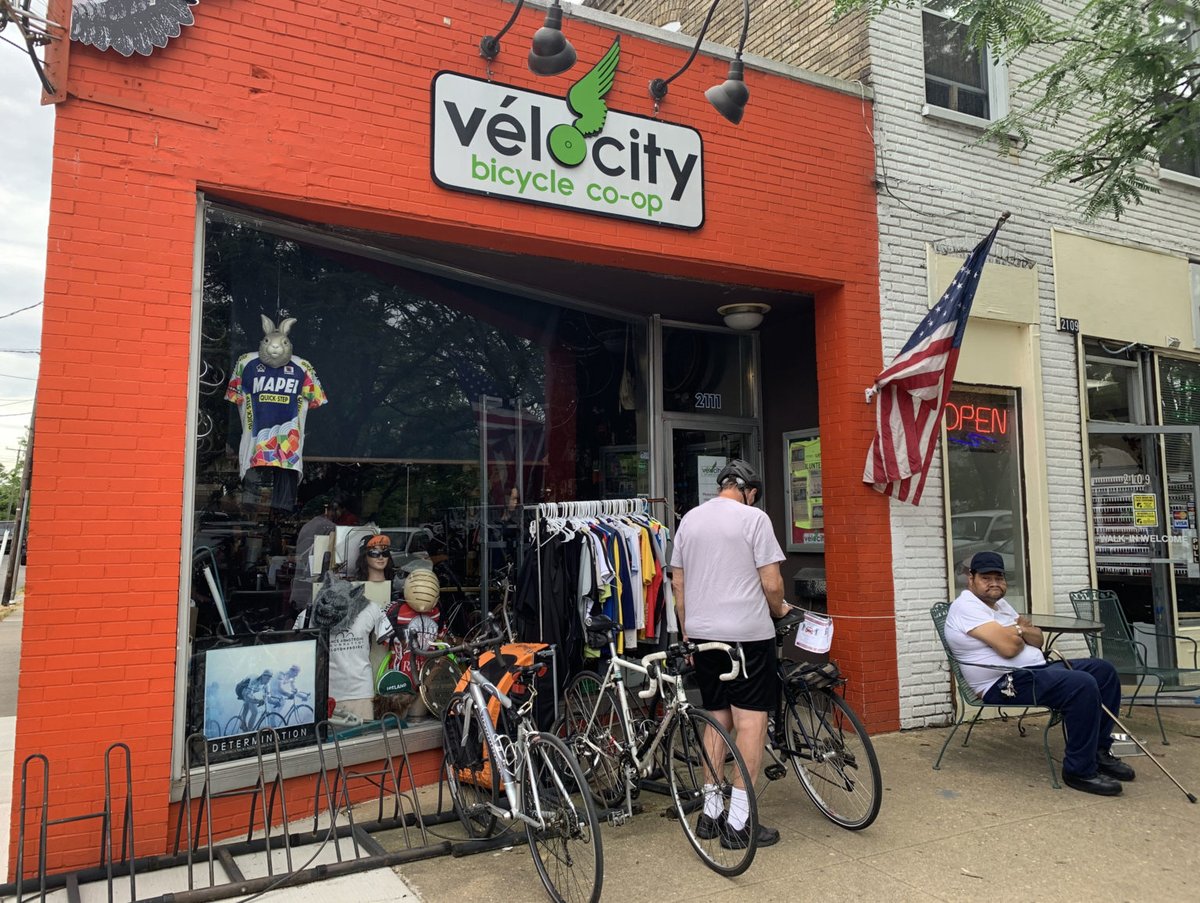 AlexTimesNews's tweet photo. While many businesses have struggled during the pandemic, Alexandria's bike shops have seen an unexpected sales boom: https://t.co/kBdVZeDAjo https://t.co/B89qFRPm7C