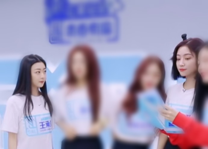 xu jiaqi/kiki jiejie got caught babying chengxuan