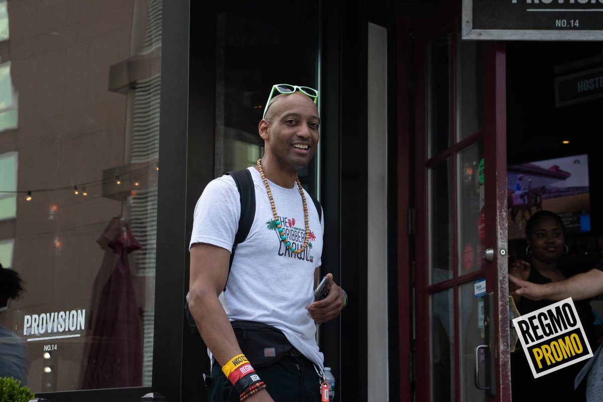 regmopromo's tweet image. Today we honor all of the Fathers/Father-Figures in the REGMO Tribe! Especially the founding Father of #REGMOPROMO, Reggie! Thanks for sharing your SUPER POWER of staying calm under pressure, while creating experiences that will be remembered for a lifetime! Happy Father's Day!