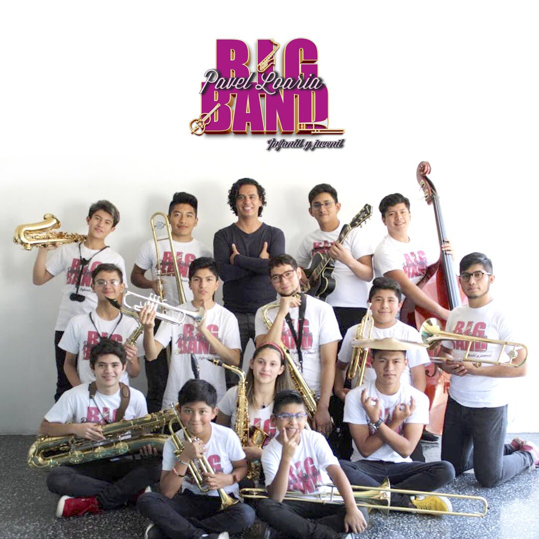 #FelizDiaDelPadre les deseamos todos los integrantes de la primera Big Band infantil y juvenil en México #diadelpadre #felicidades #DomingoEnCasa #Mexico #PavelLoariaBigBand #Jazz