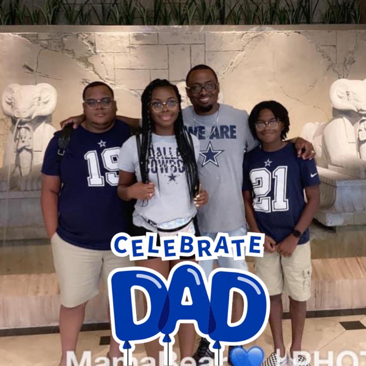 desireerl78's tweet photo. Happy Father’s Day to our very own King Lewis! Been rocking this dad/daddy/father title for 21 years & counting! We love you! 💙 #Lewis5 https://t.co/BE4xgdigP5